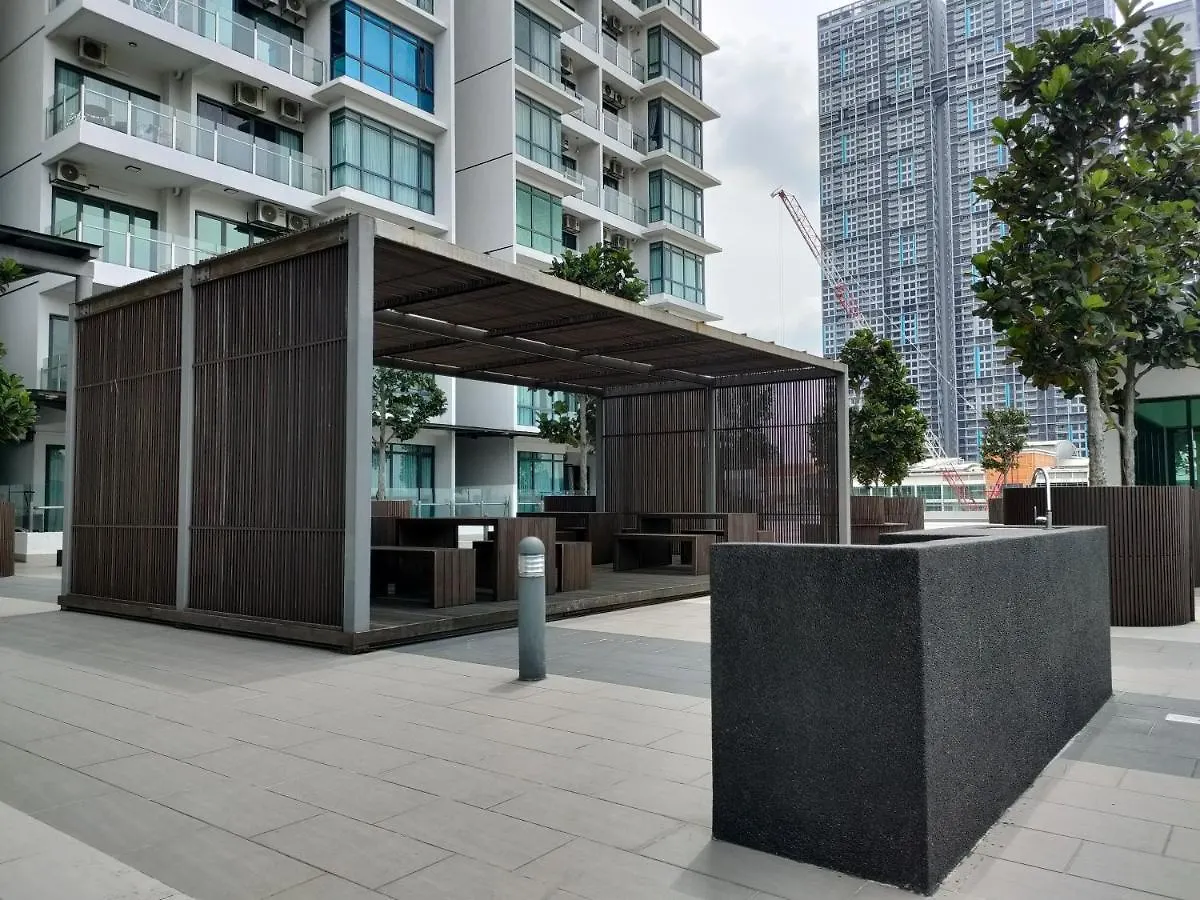 One Residences Near Trx Exchange Mall By Birdy Stay Kuala Lumpur Apartment