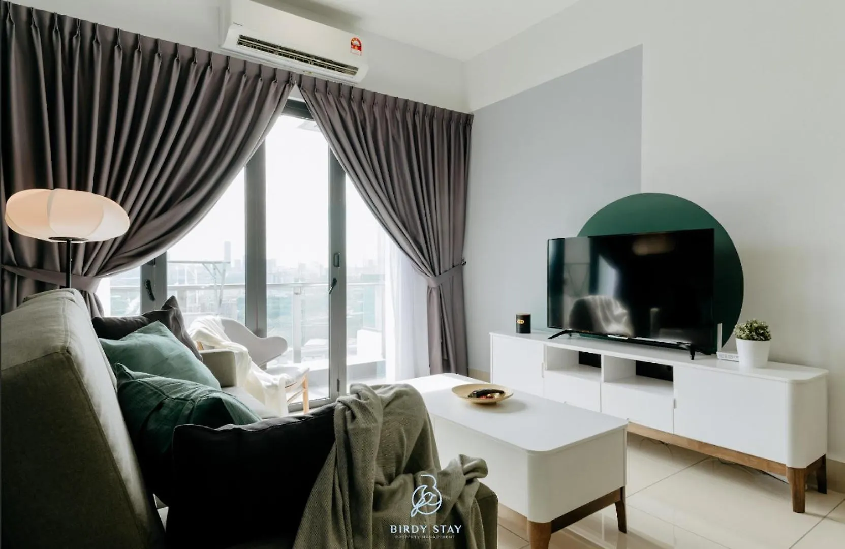 One Residences Near Trx Exchange Mall By Birdy Stay Kuala Lumpur